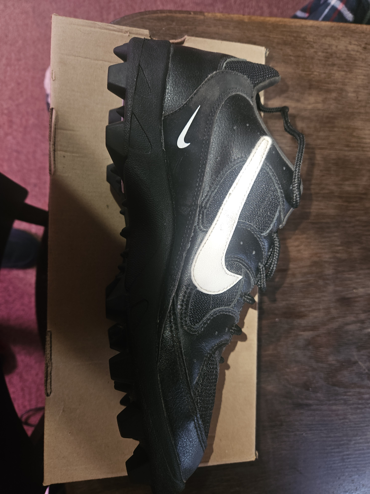 Nike Land Shark III Football Cleats Black/White US Size 10.5