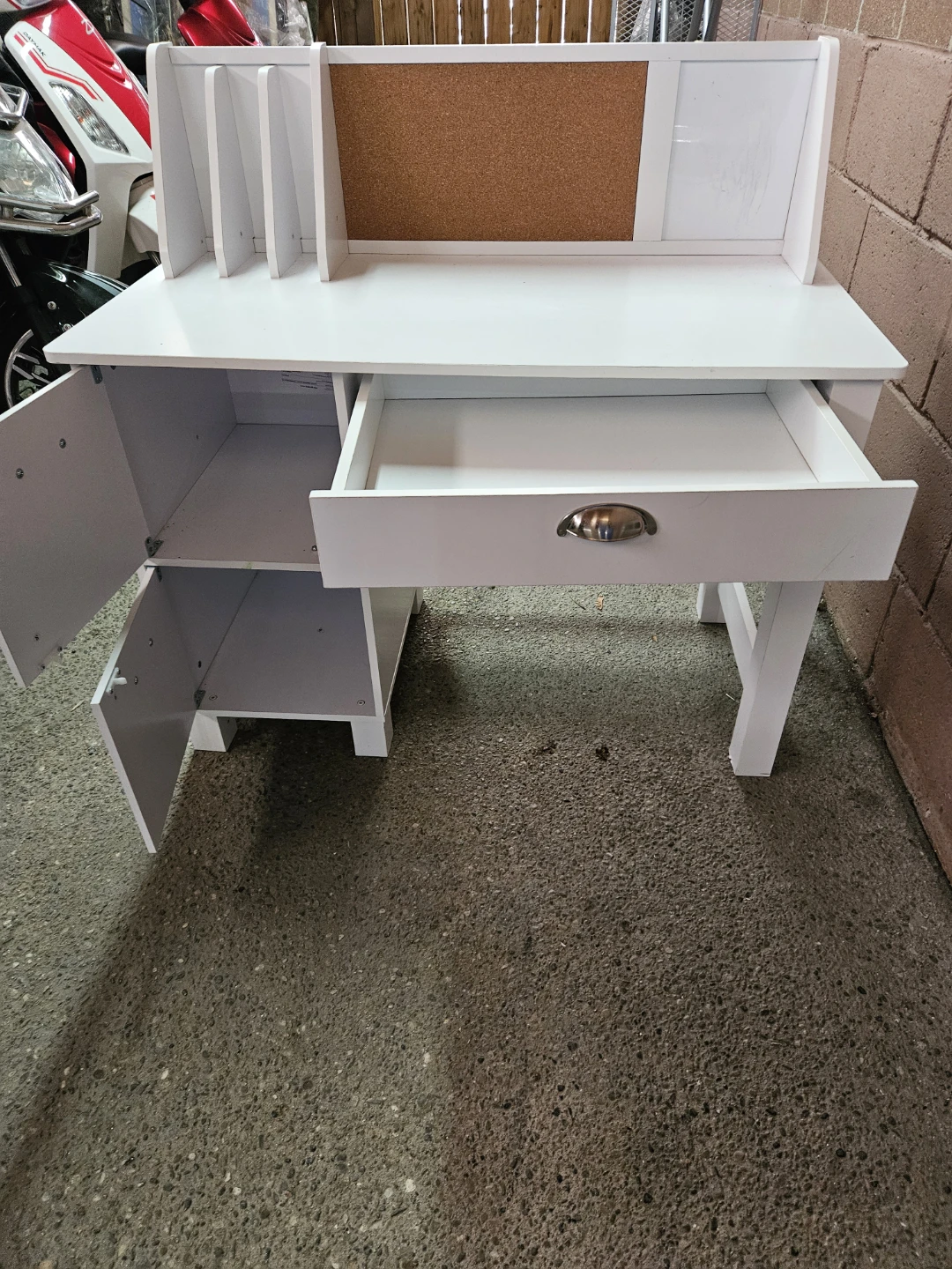 Small White Kids Desk with Cork Board and Storage - photo 4