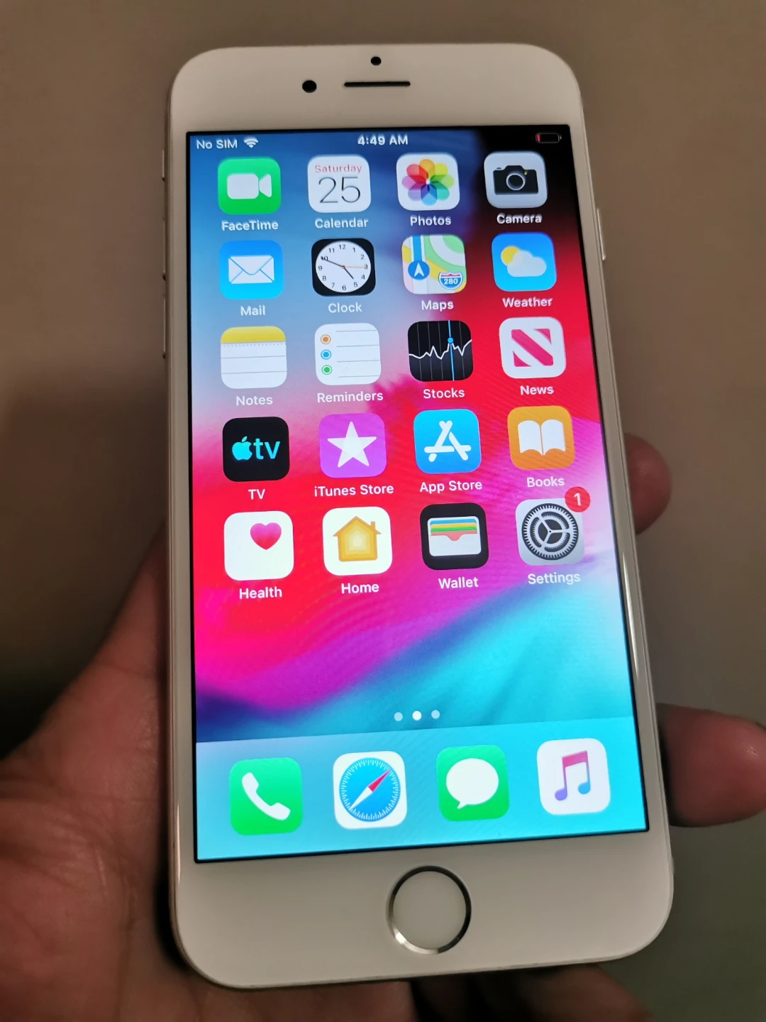 iPhone 6 64G Silver Unlocked to any carrier
