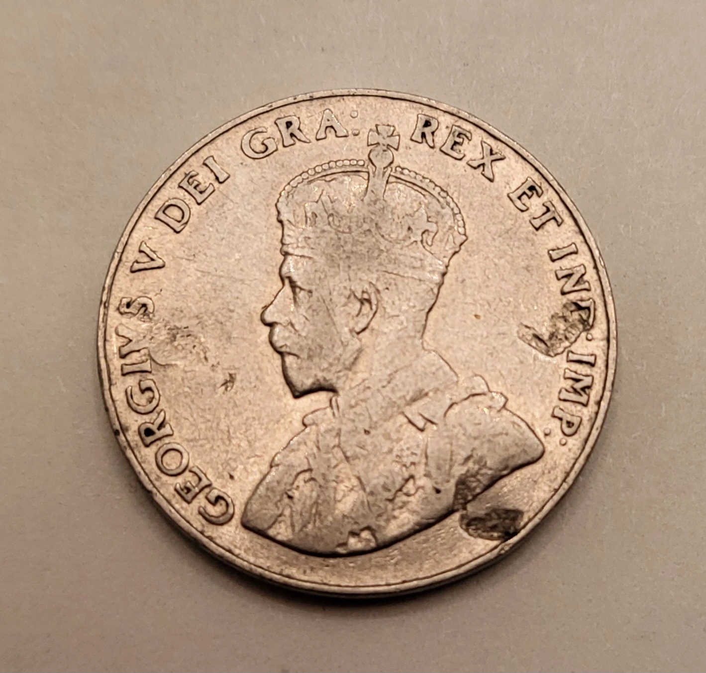 1926 Canada 5 Cent Coin - photo 2