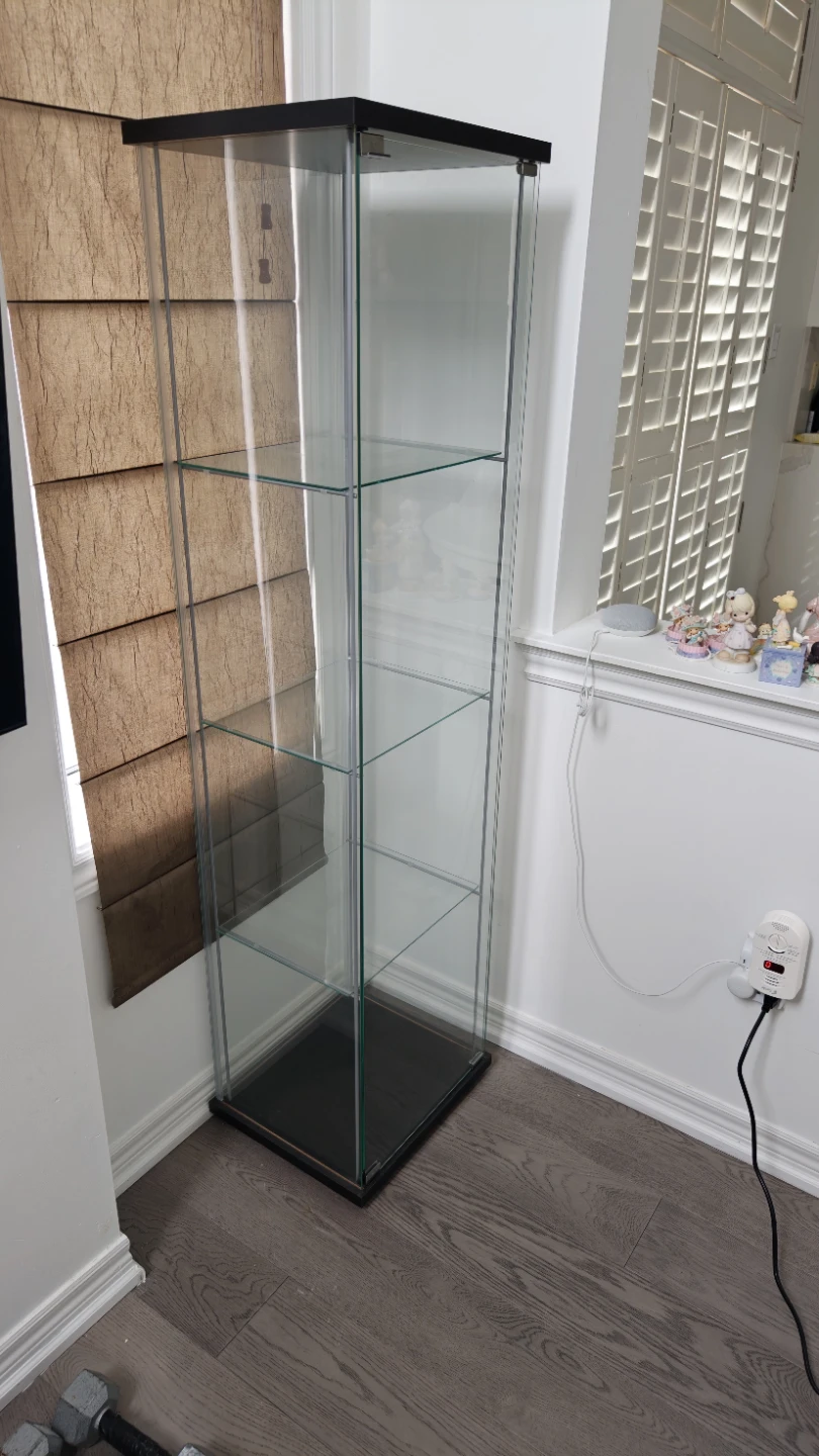 IKEA Detolf / Glass Display Cabinet with 4 Shelves