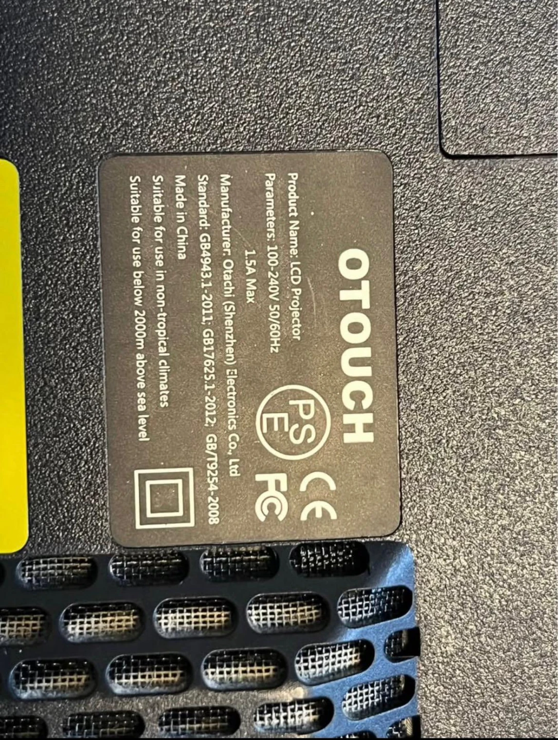 OTOUCH LCD Projector