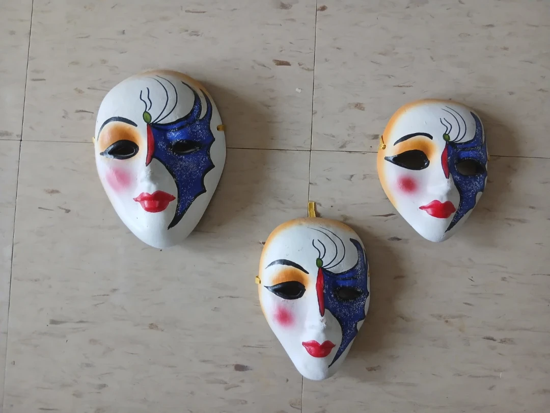Decorative Mask Set