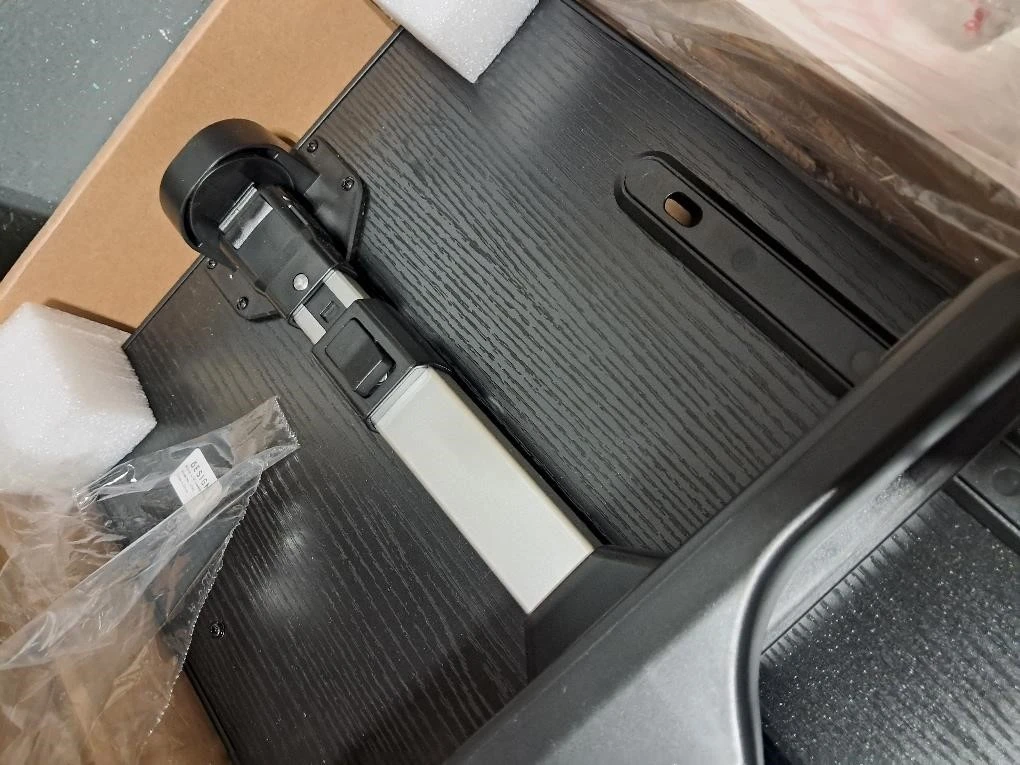 Adjustable Laptop Bed Tray Table - photo 4