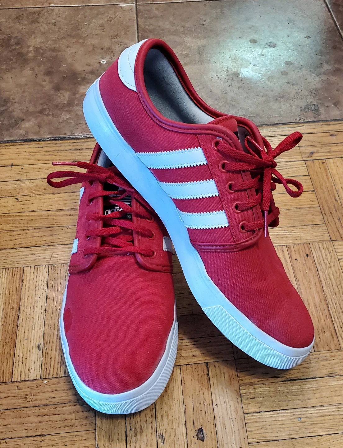 Men's Original Adidas Shoes  Size 10 - photo 2