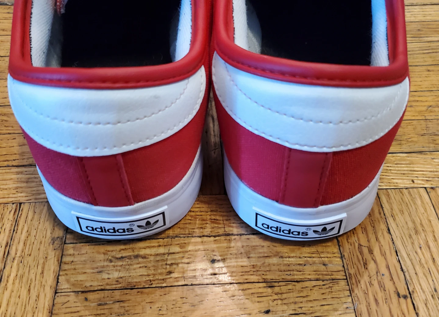 Men's Original Adidas Shoes  Size 10 - photo 5