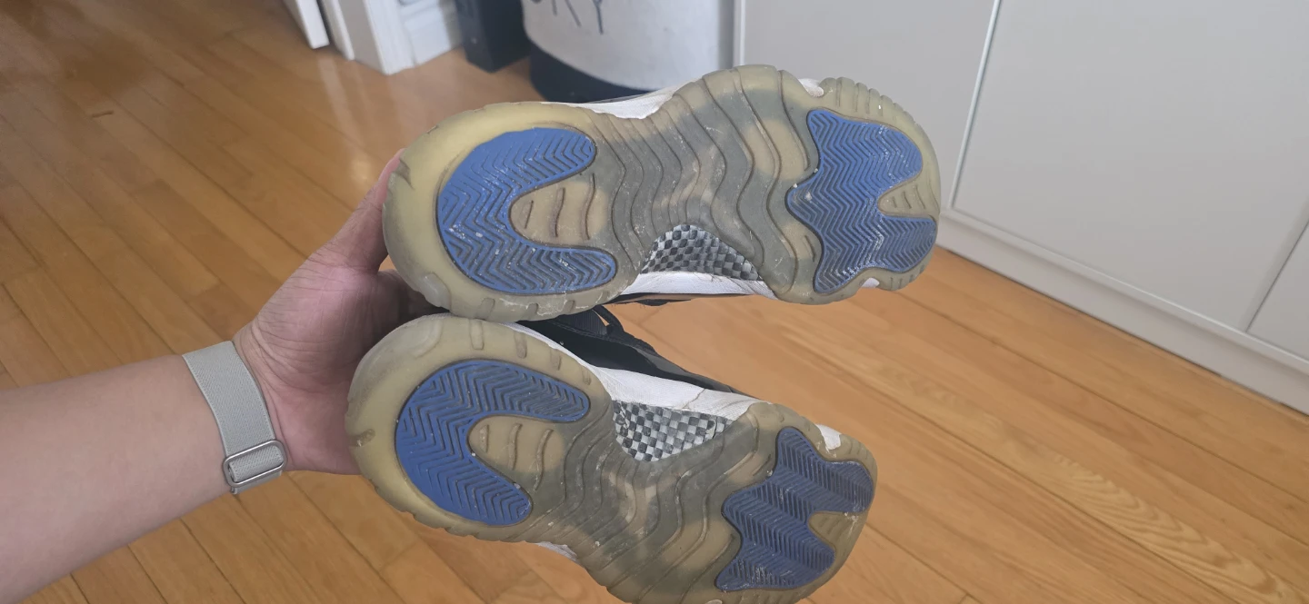 Air Jordan 11 Retro Low - photo 4