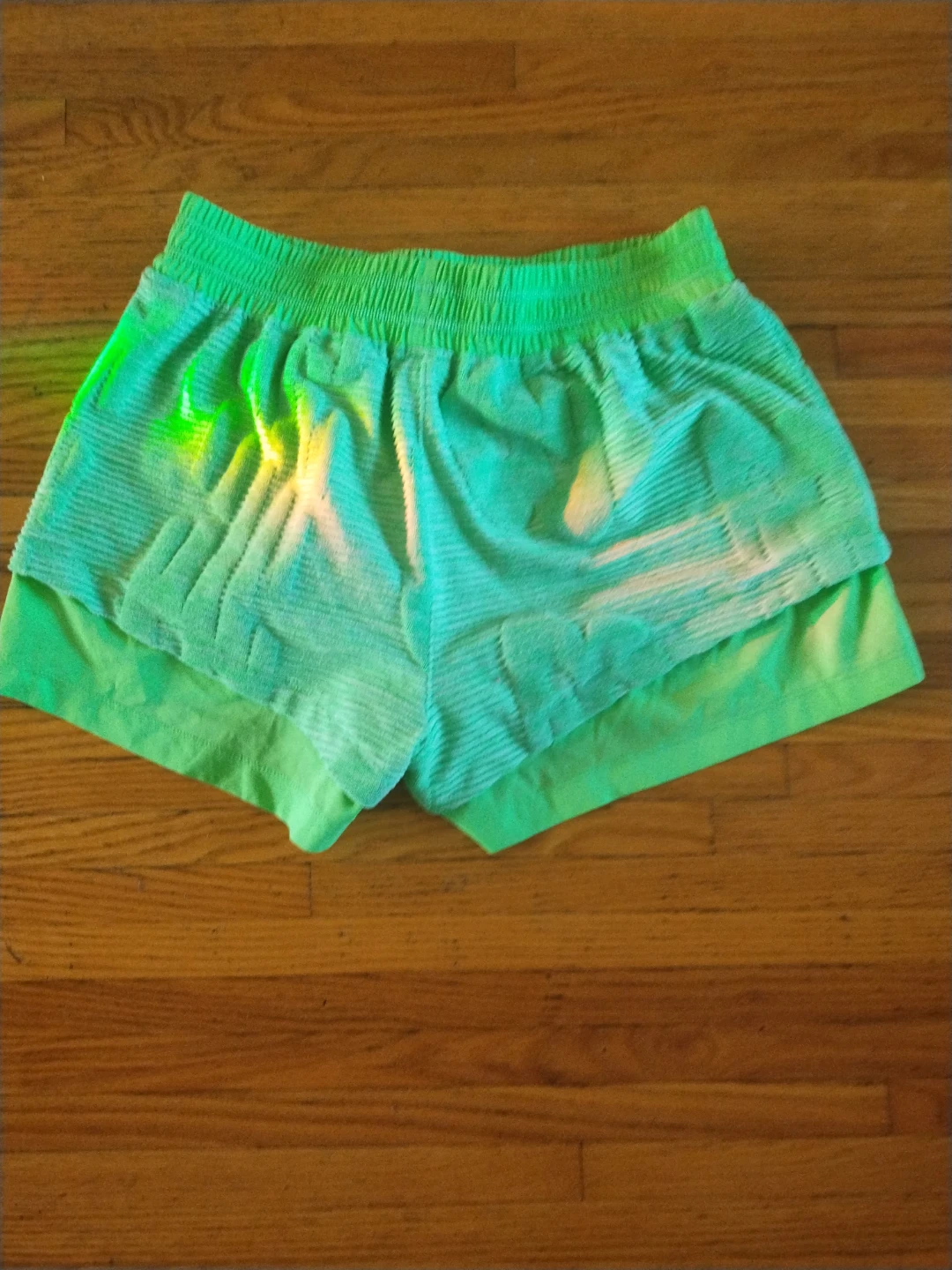New balance Running Shorts Green Women's Size small - photo 2