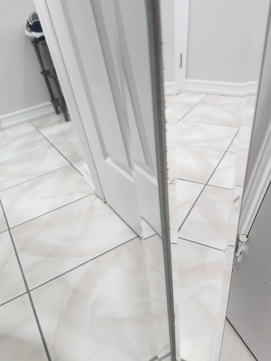 Rectangular Bevelled Mirror with Textured Frame - photo 4