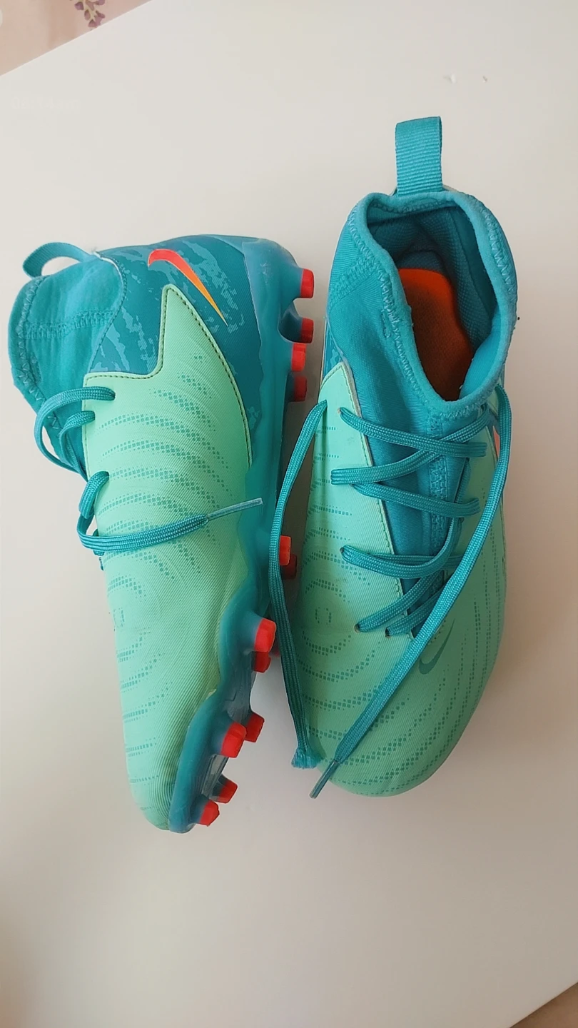 Nike Mercurial Soccer Cleats - Teal/Orange  US 4 Y