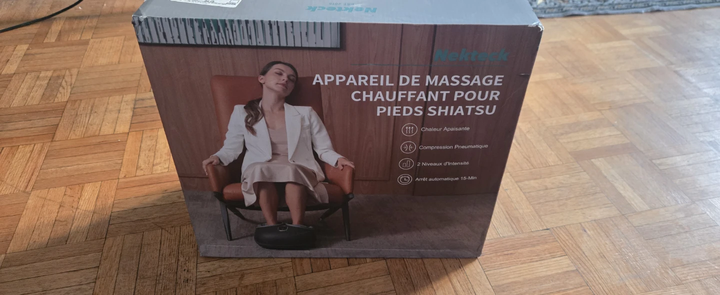 Nekteck Shiatsu Foot Massager with Heat
