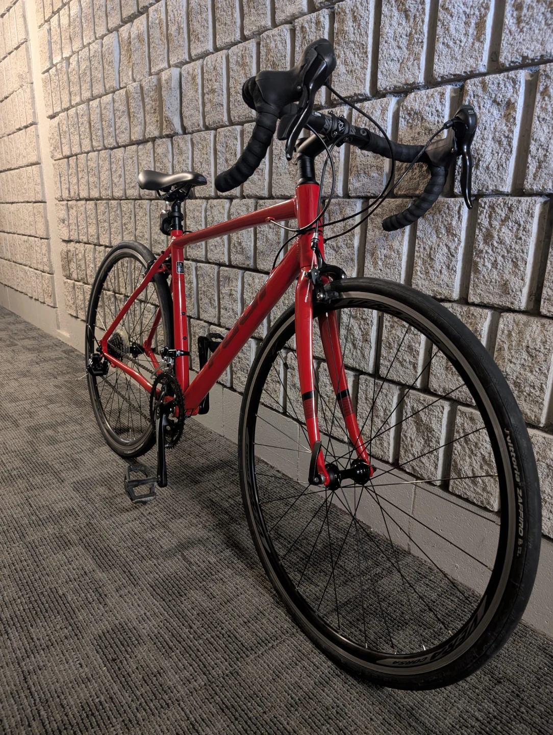 Fuji Sportif 2.3 Road Bike