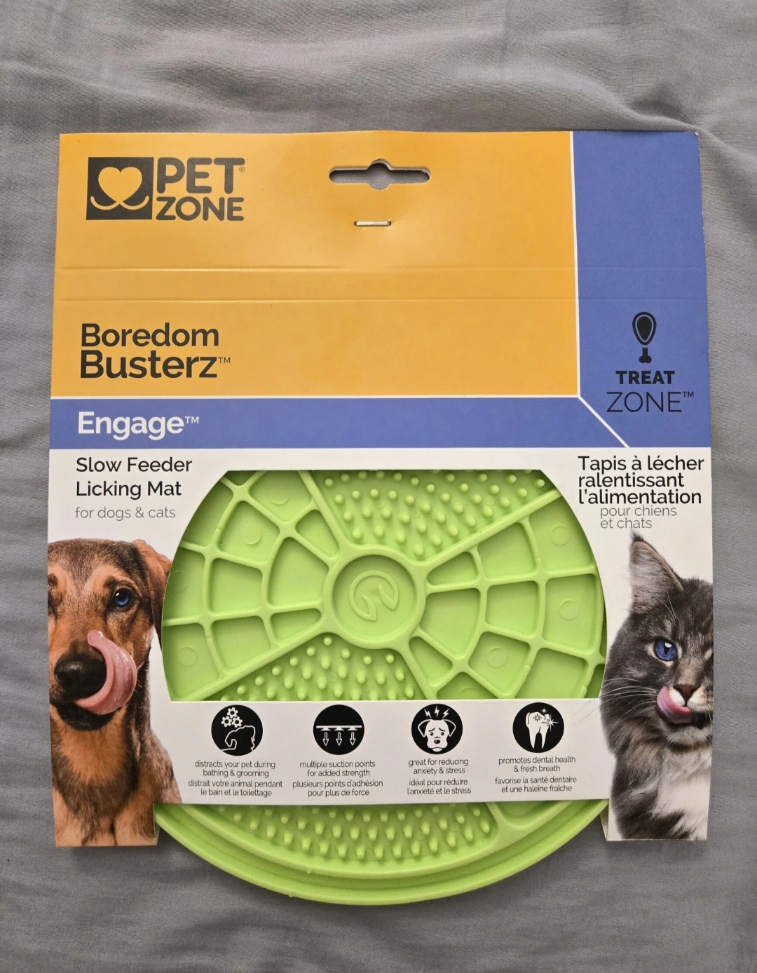 Pet Zone - Slow Feeder Licking Mat - for cats and dogs 🌱