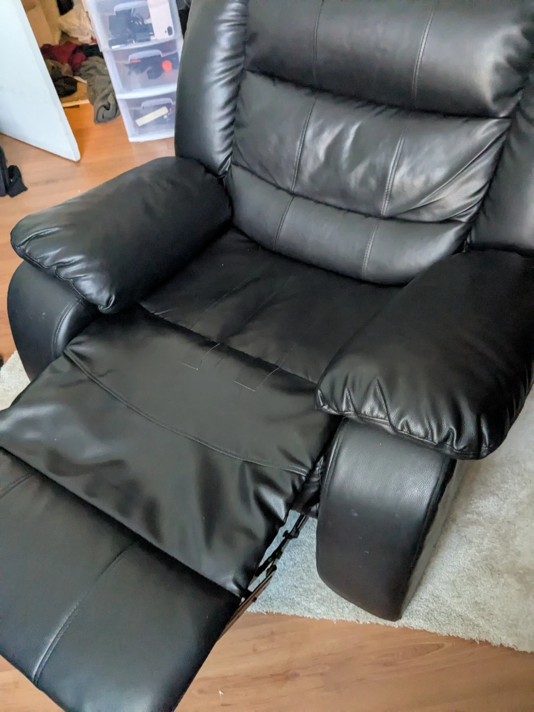 Black Recliner Chair - photo 3