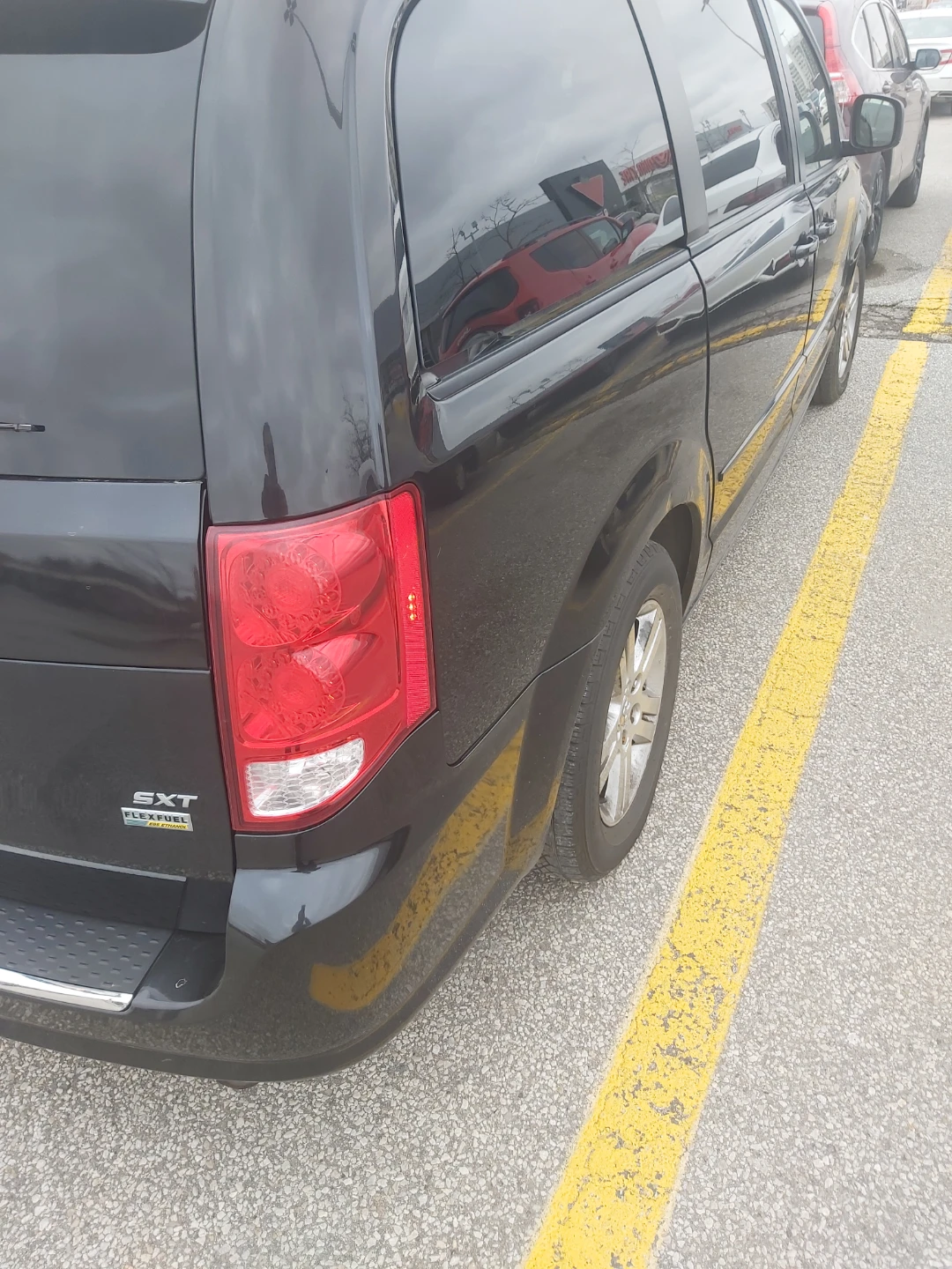 Black Dodge Grand Caravan EXT - photo 2