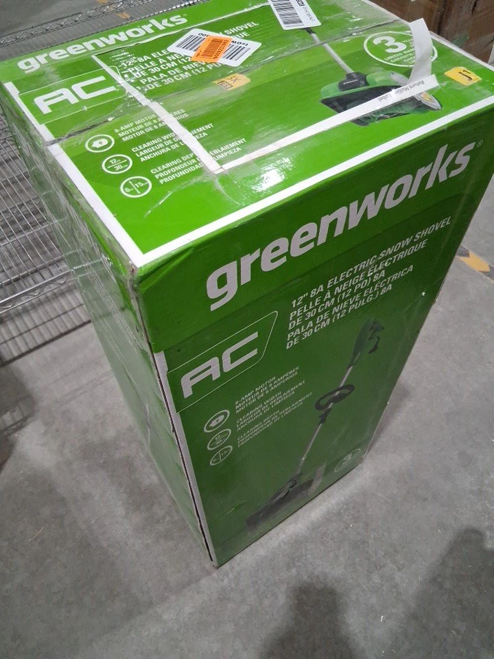 Greenworks 8 Amp 12-Inch Electric Corded Snow Shovel ❄️🔌💪 - photo 2