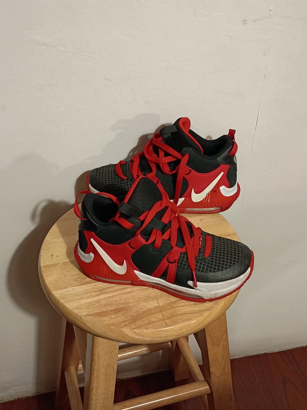 Nike Basketball Shoes3.5 - photo 2
