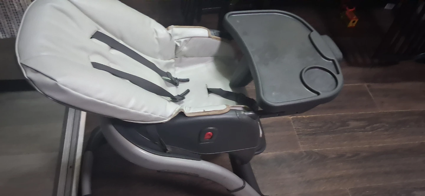 Graco High Chair - White and Gray - photo 3