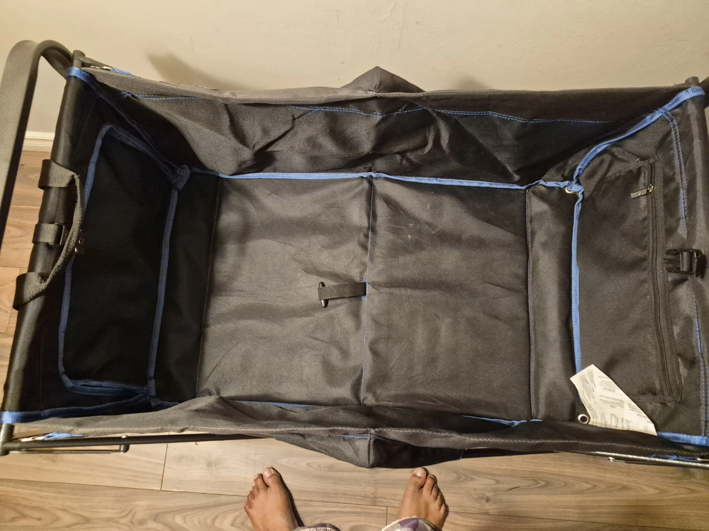 Costco Mac Black Folding Wagon with Blue Trim - photo 2