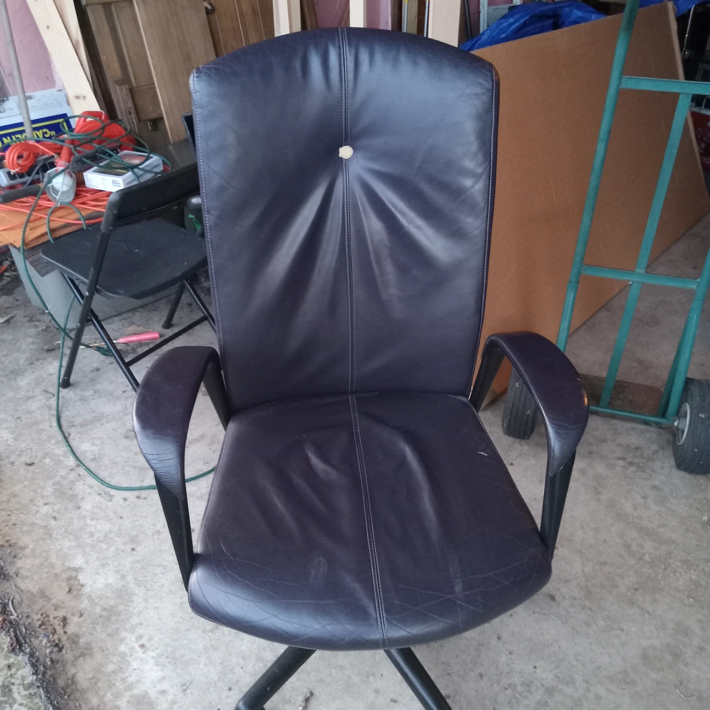 Black office Chair - photo 2