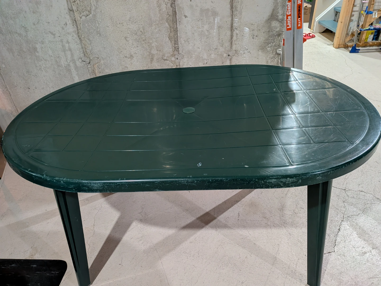 Green Plastic Patio Table and 2 Chairs Set - photo 2