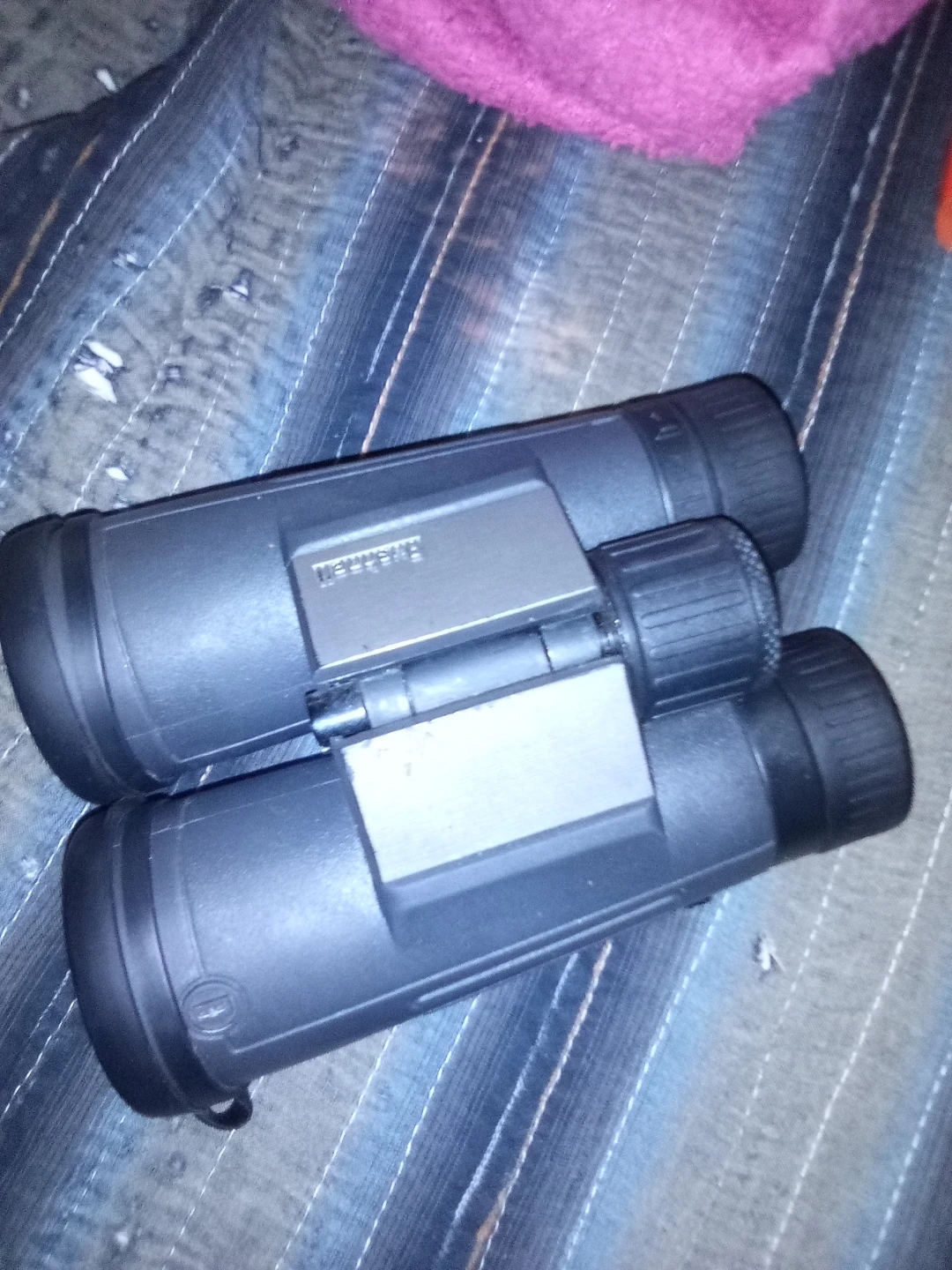 Bushnell Binoculars - photo 2