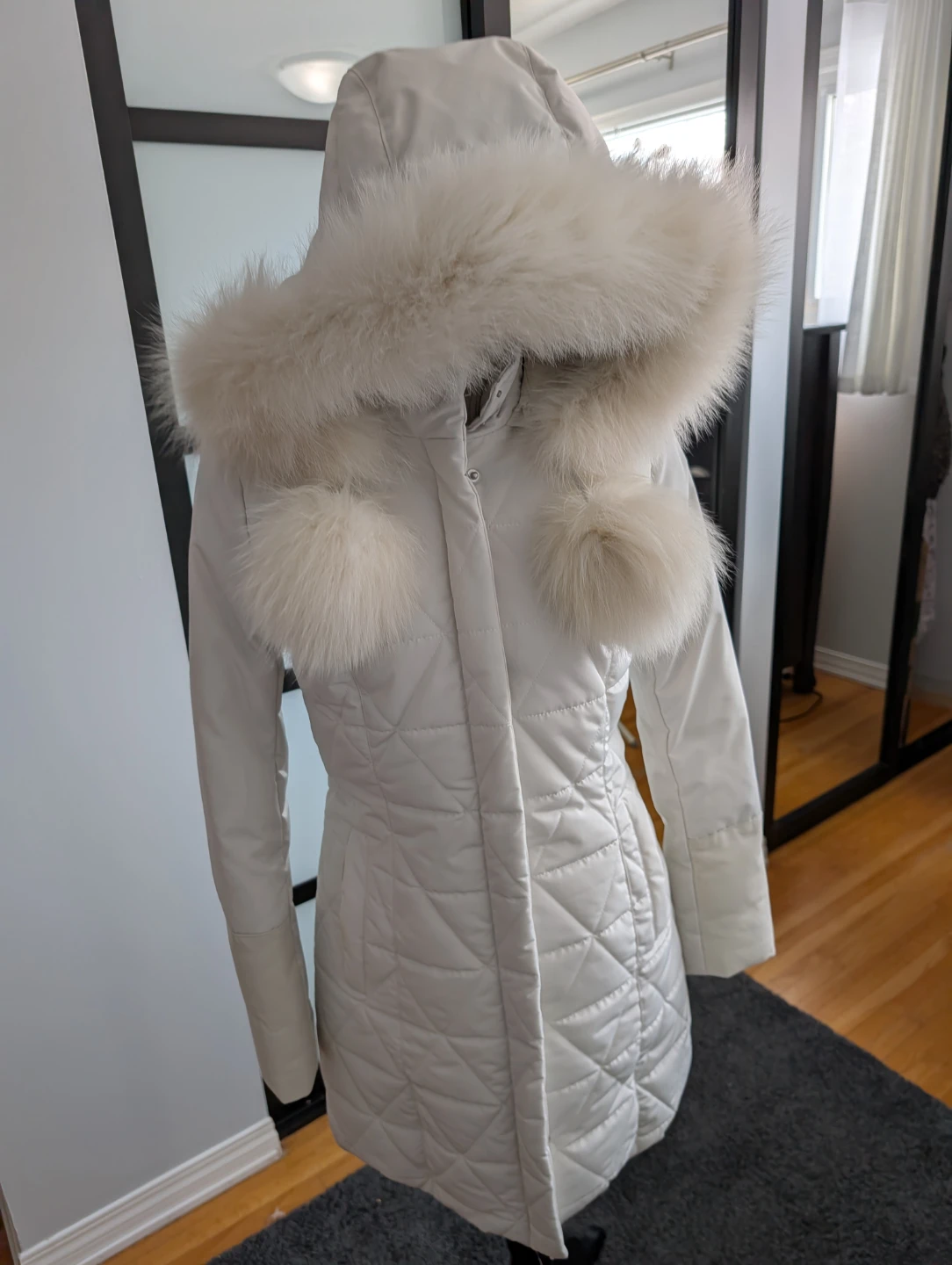 DANIER Women's Ivory Quilted Coat with Fur Hood