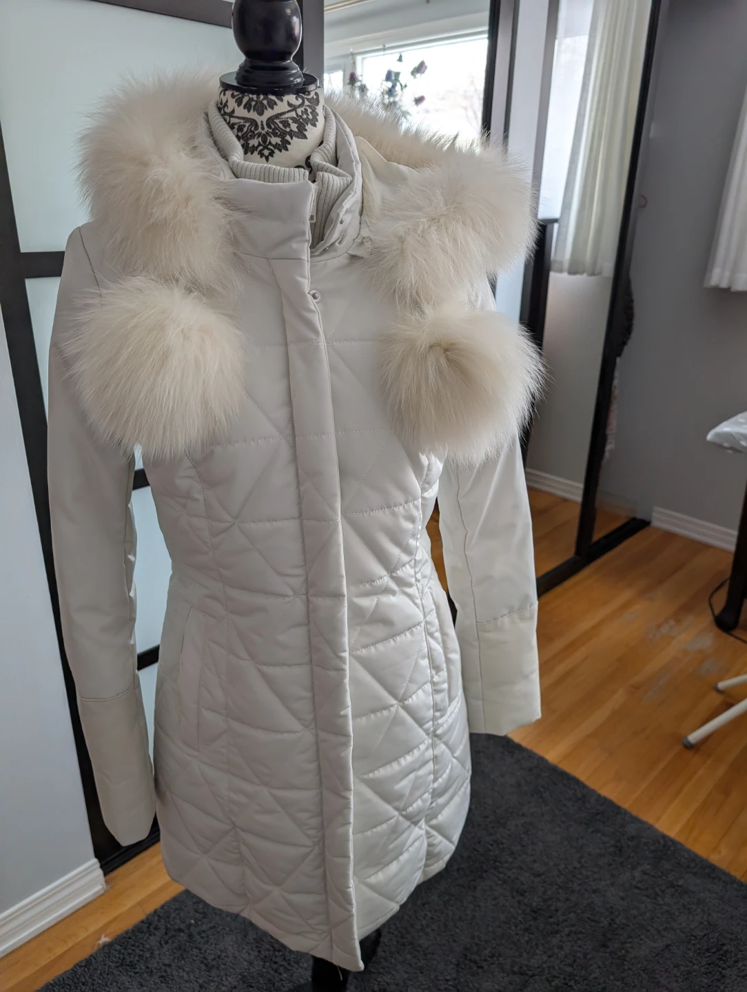 DANIER Women's Ivory Quilted Coat with Fur Hood - photo 2