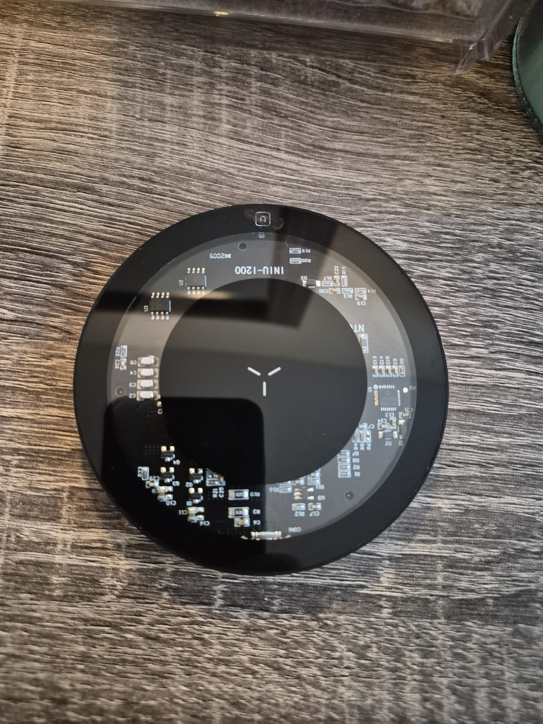 INIU Fast Wireless Charging Pad (pad only)