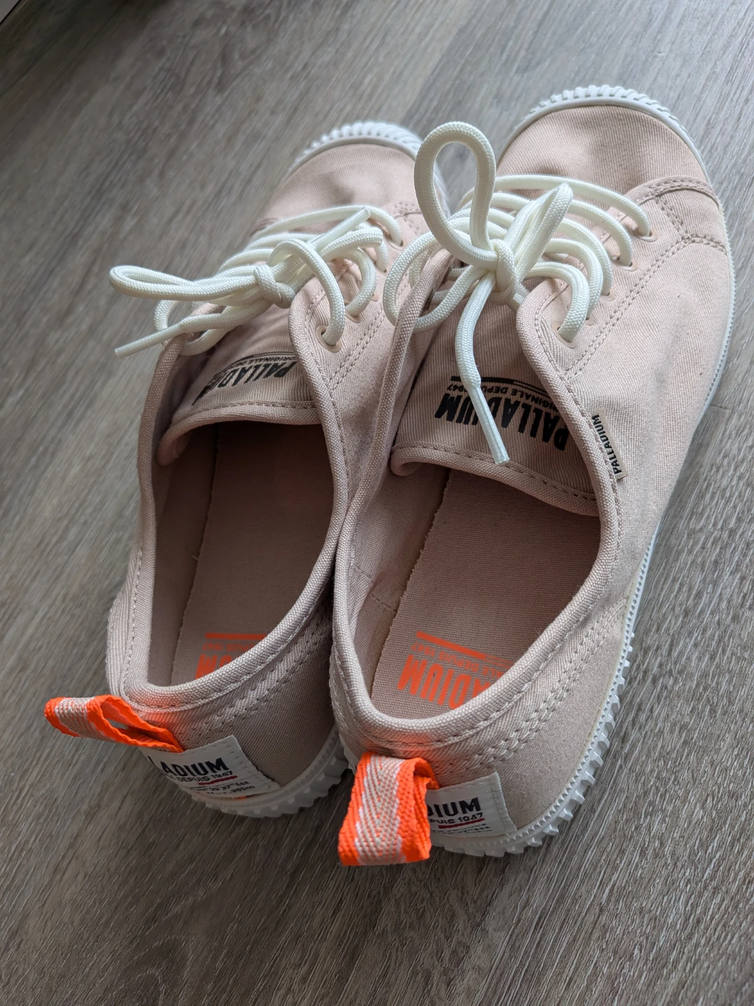 Brand New Palladium Canvas Sneakers - Pink - photo 2