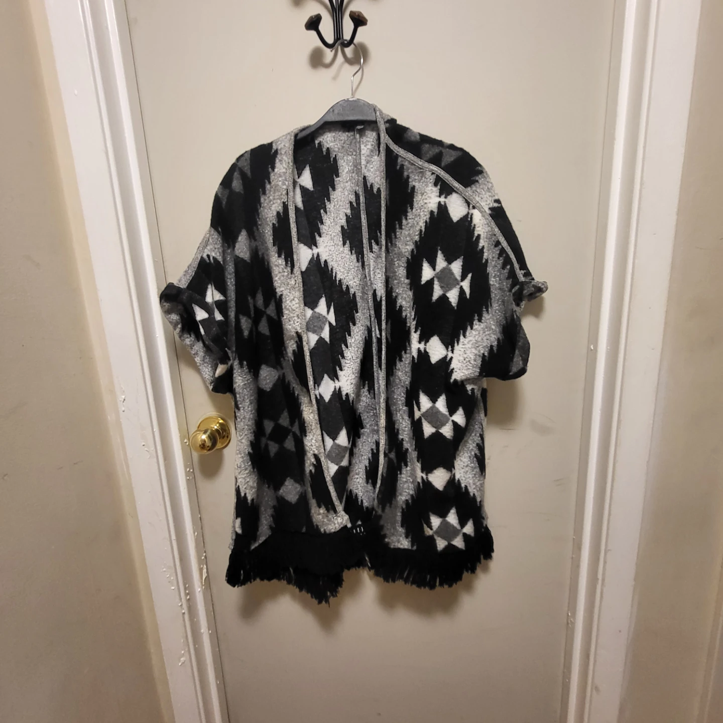 American Eagle Outfitters Women's Kimono Cardigan M/M Like New
