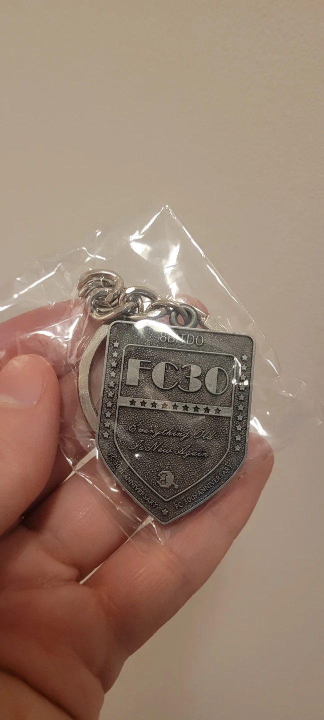New 8BitDo FCB0 30th Anniversary Keychain - photo 2