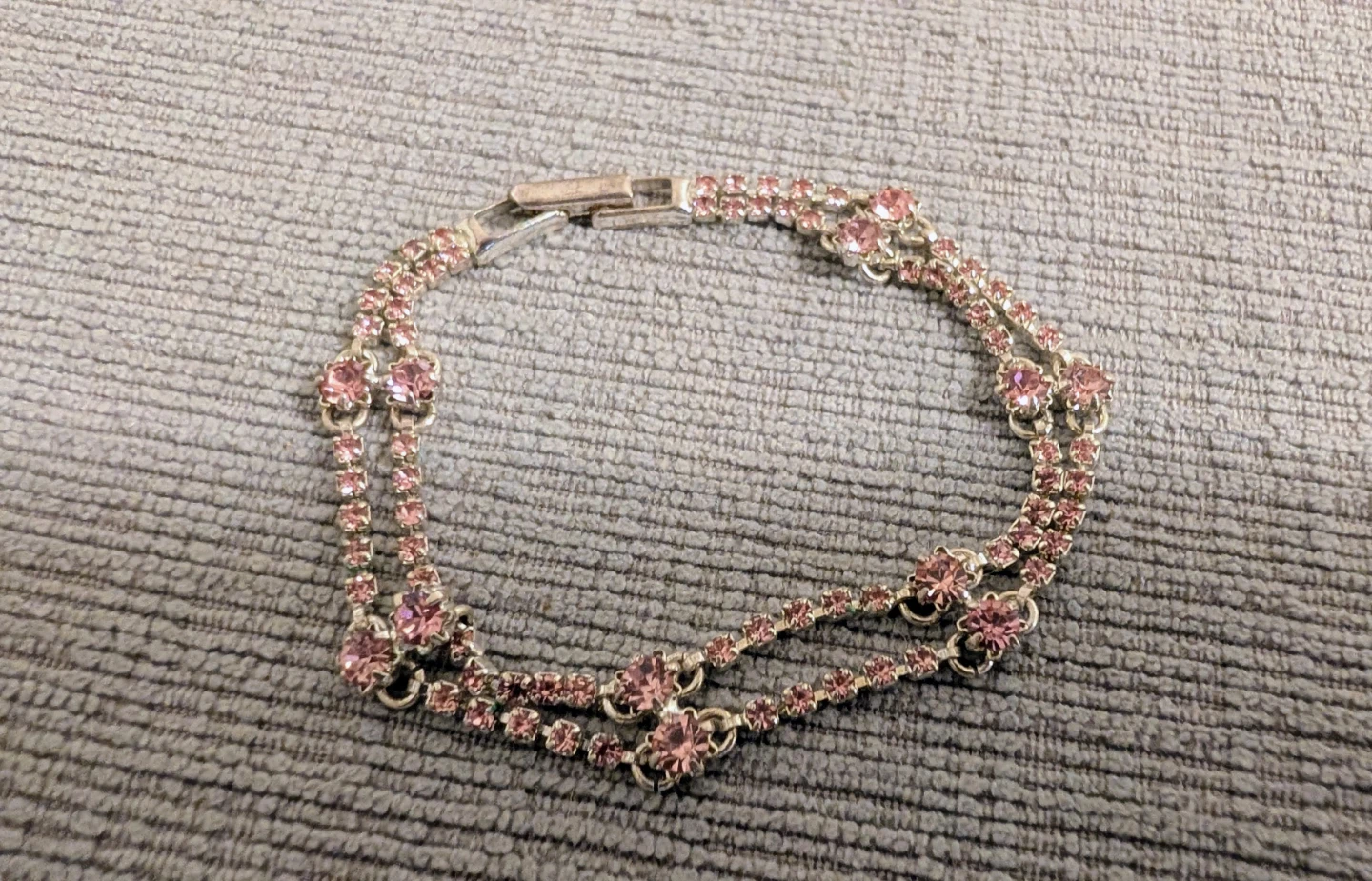 Pink Rhinestone Bracelet - photo 2