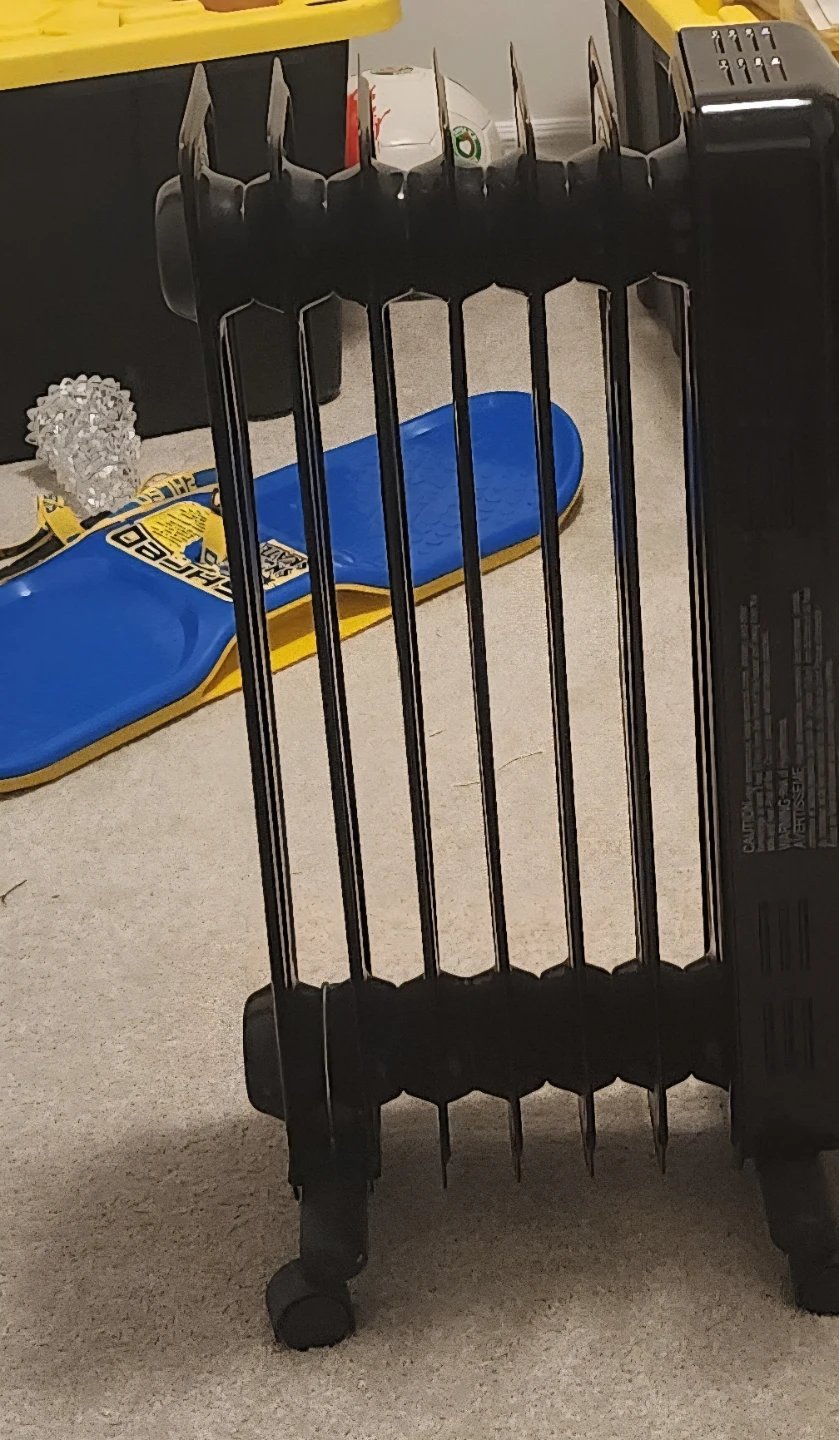 Radiator Heater with Remote - photo 3