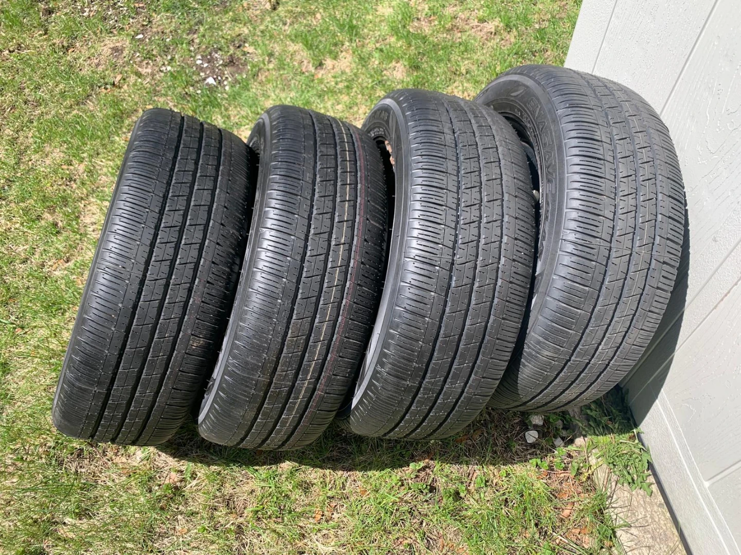 4x 205/55R16 ENASAVE Tires on 16 inch Rims - photo 5