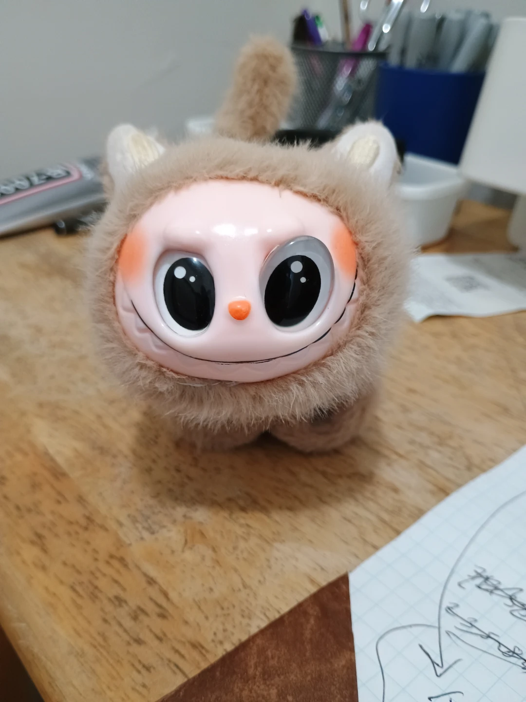 LABUBU Slap-On Wristband w/ Pull-String to Spin Tail (tan)