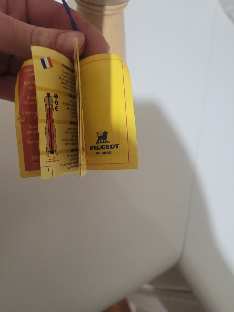PEUGEOT wooden salt grinder - photo 2