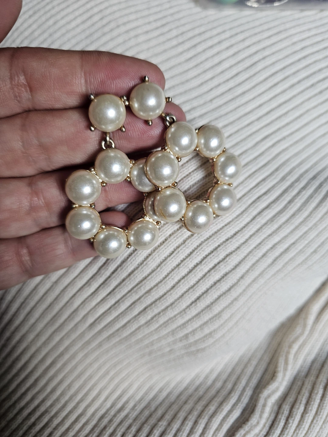 Pearl Drop Earrings - photo 2