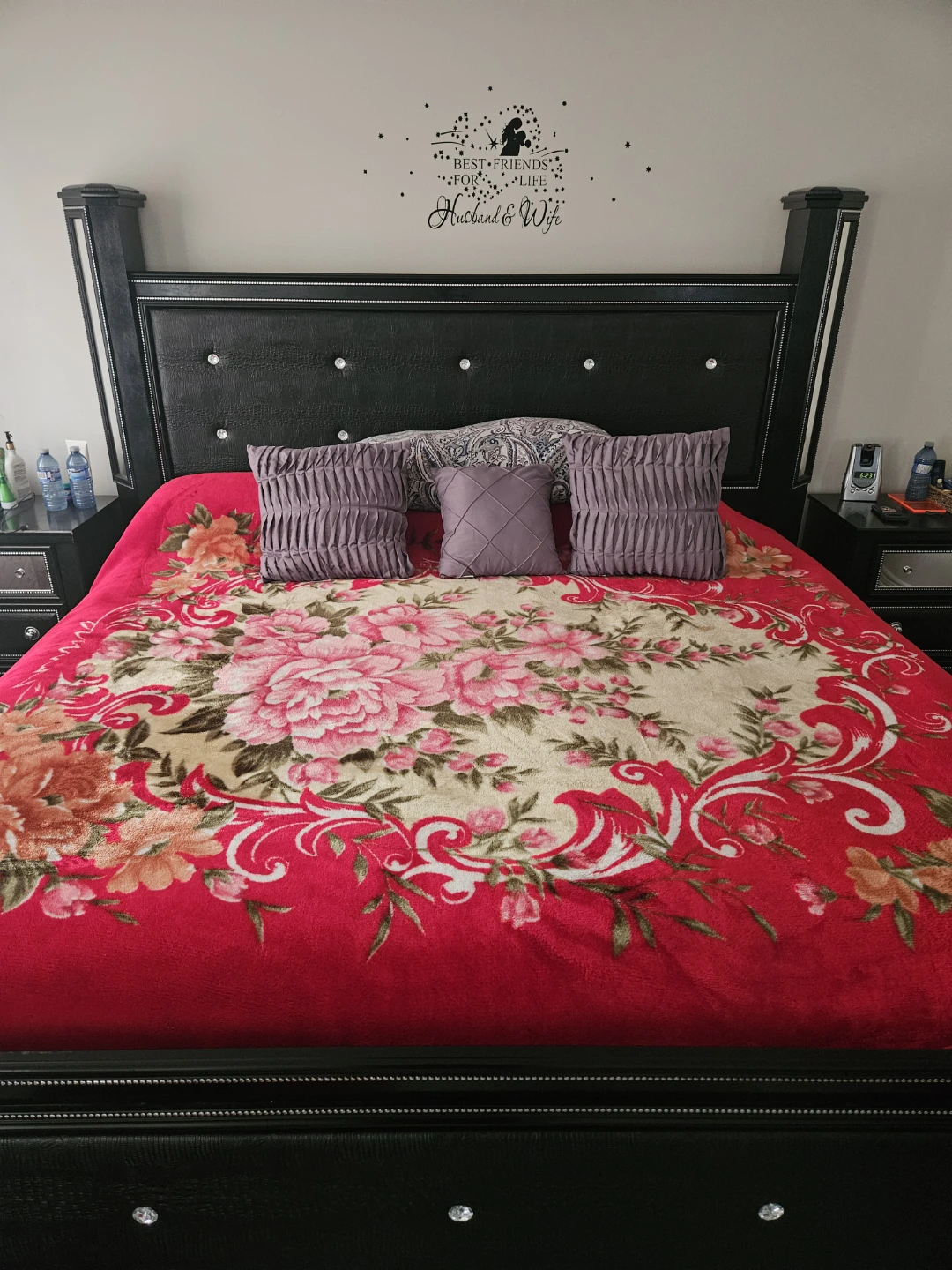 Moving sale  need gone King Size bedset with Box $500 OBO