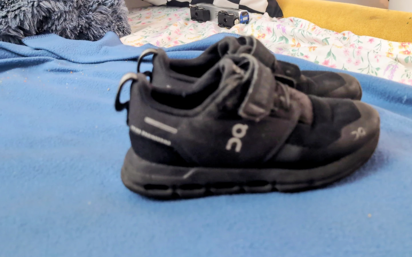 ON Running Shoes for kids