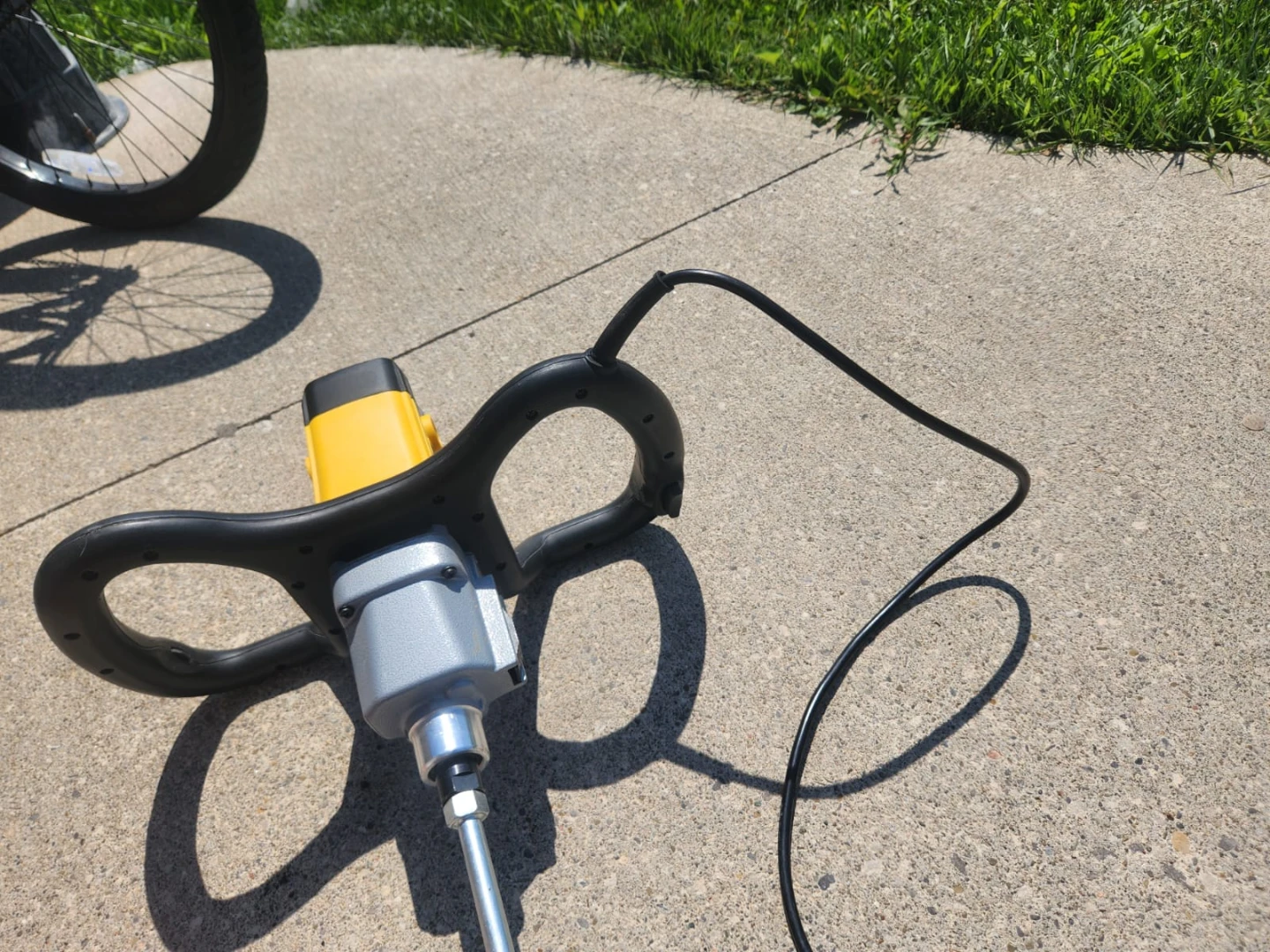 Yellow and Grey Power Mixer - photo 3