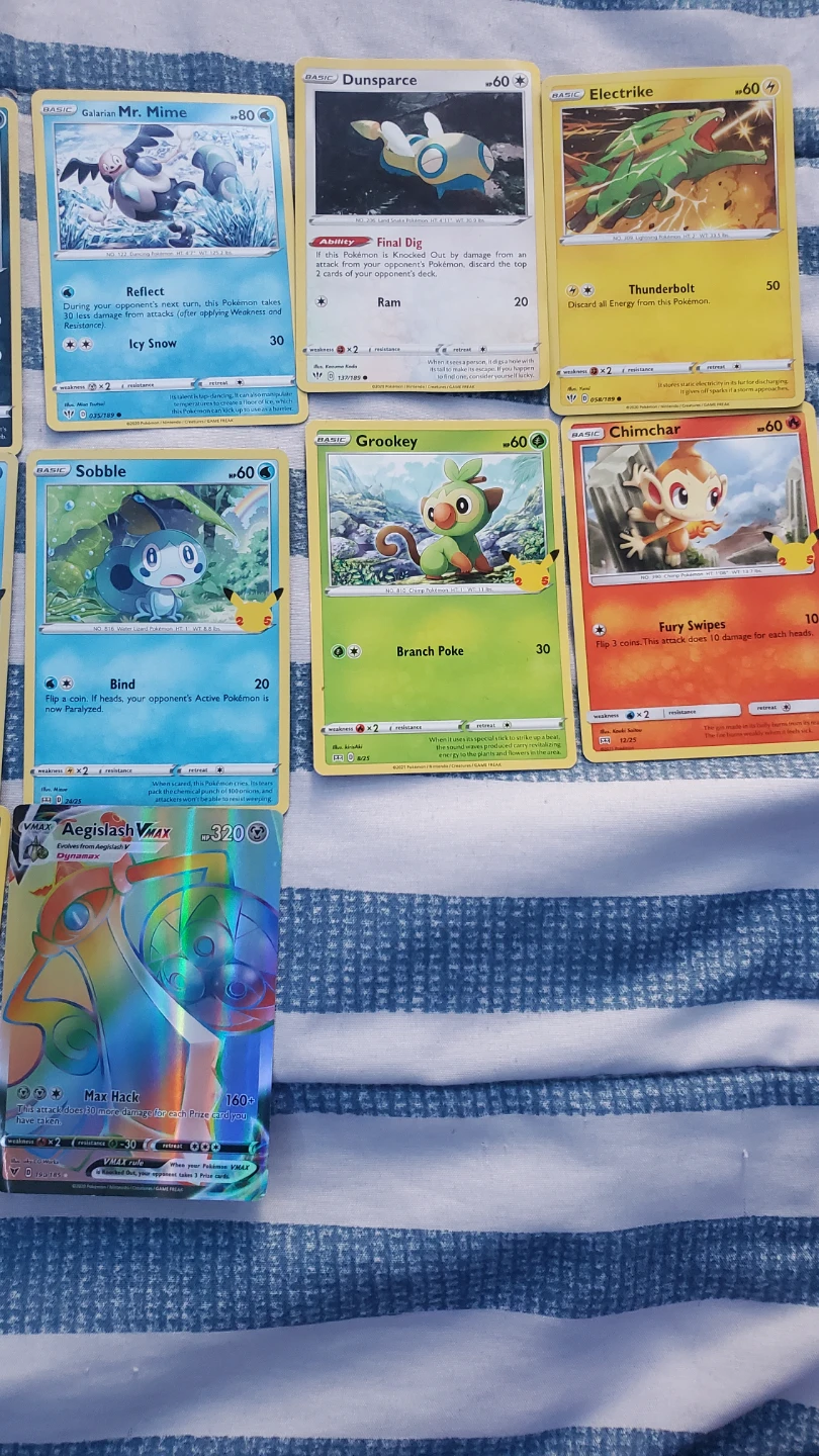 Mixed Collection of Pokemon Cards - photo 3