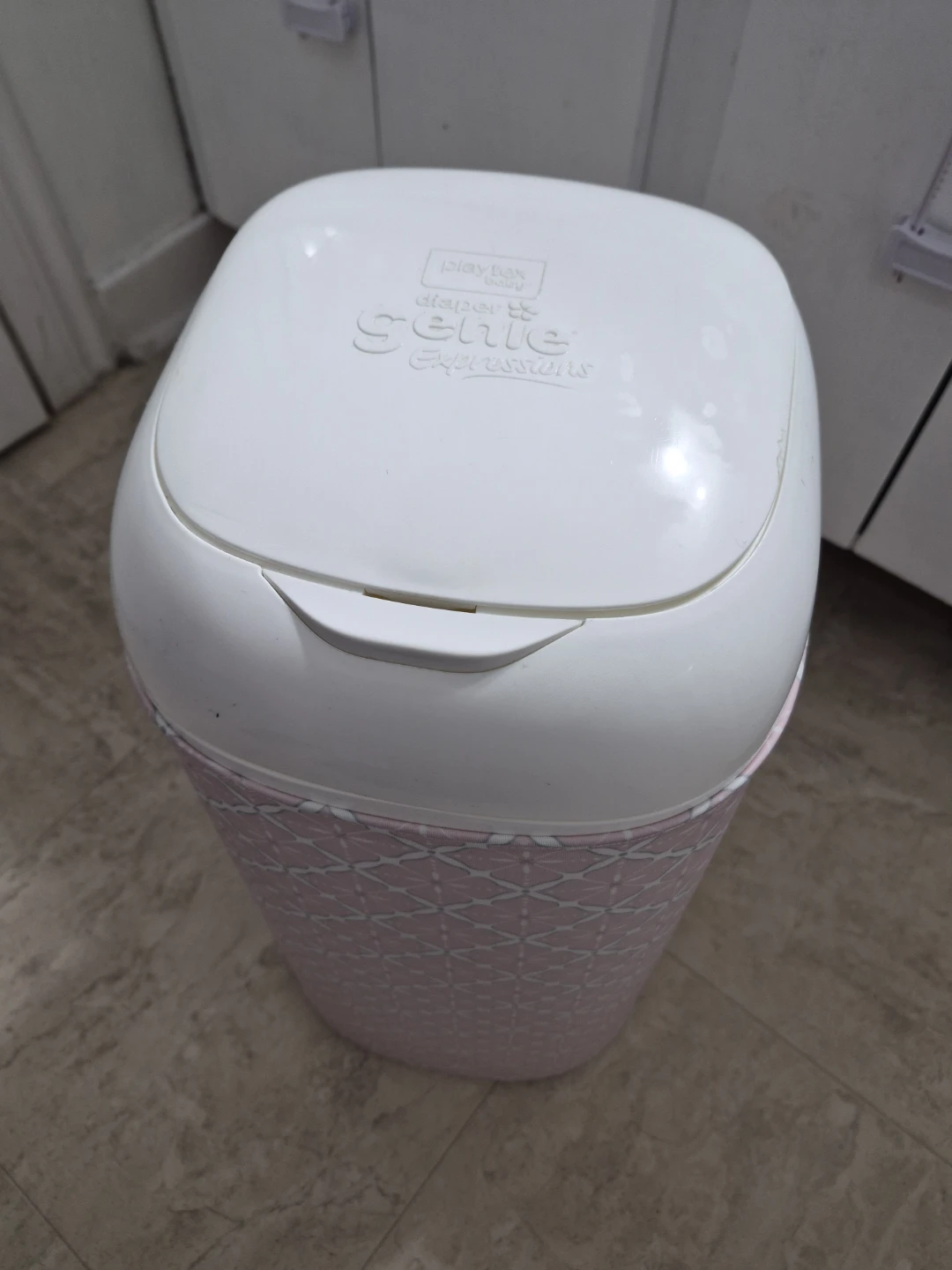Playtex Diaper Genie Expressions Pail, Cover & Refill - photo 3