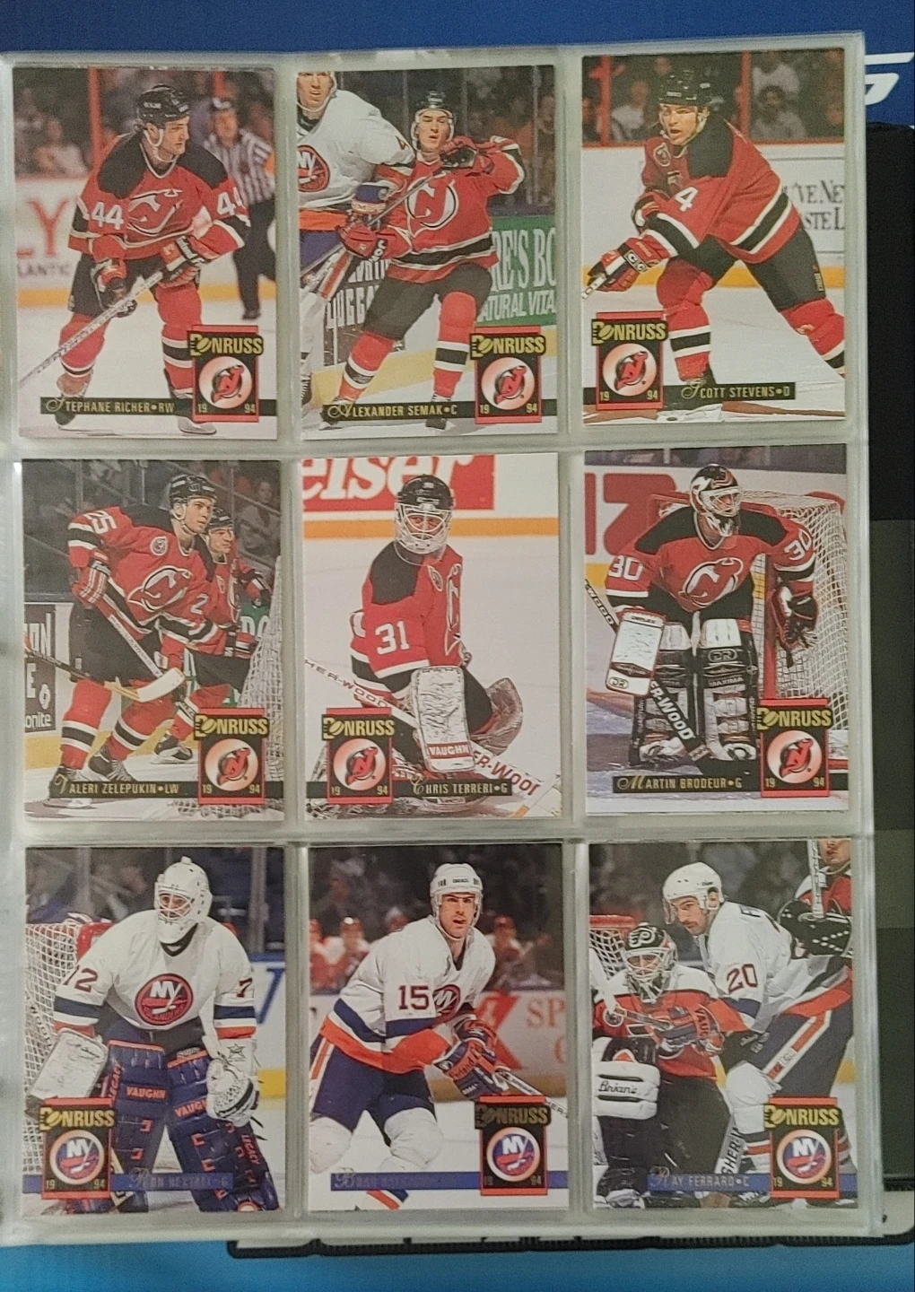 HOCKEY COLLECTIBLES