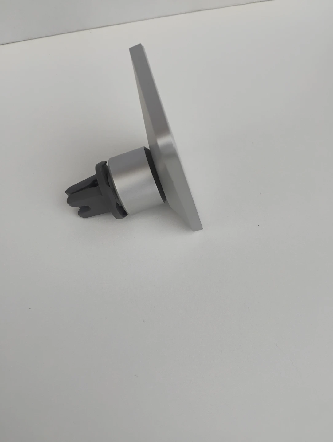 Belkin MagSafe Car Vent Mount - photo 2