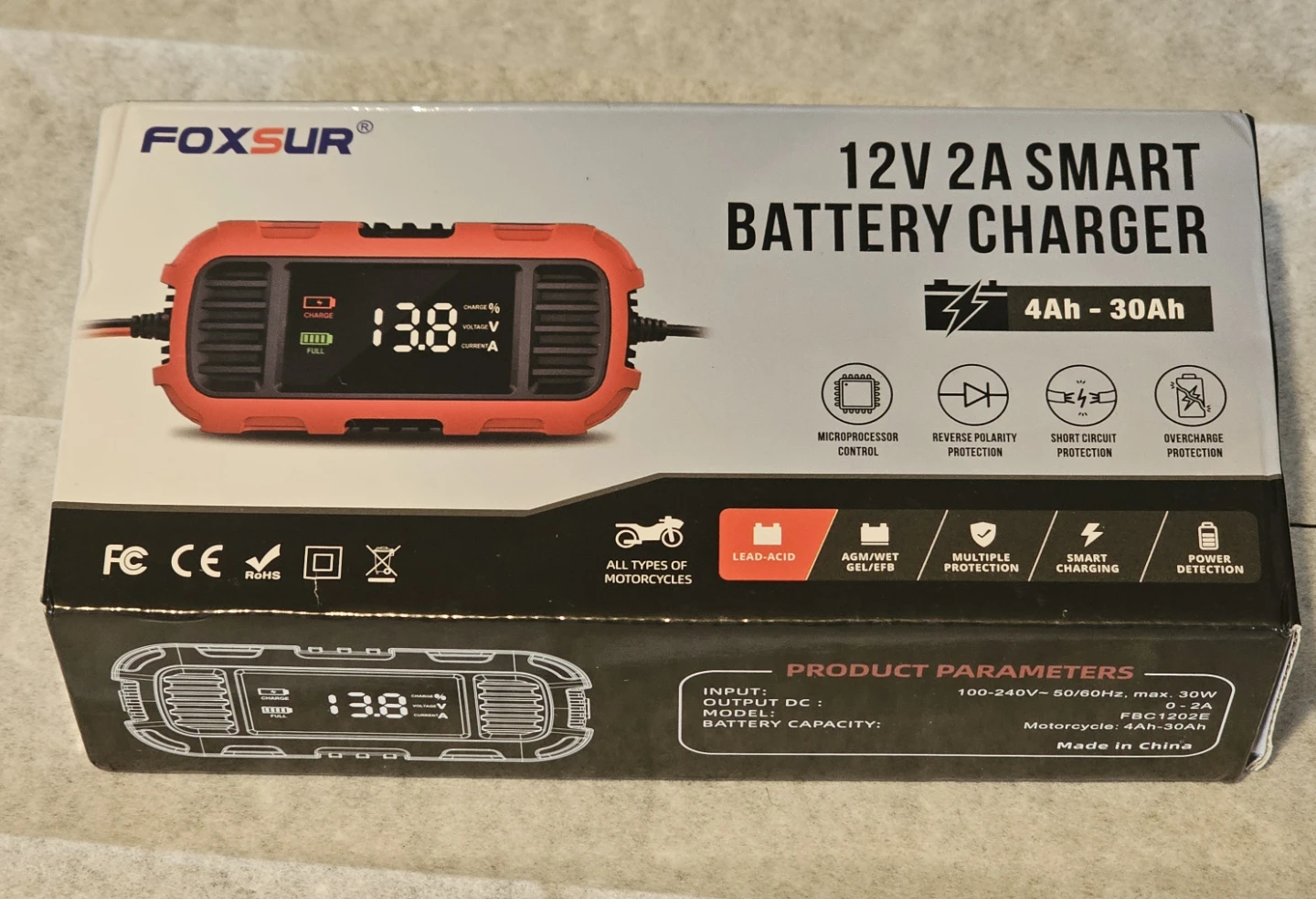 FOXSUR 12V 2A Smart Battery Charger