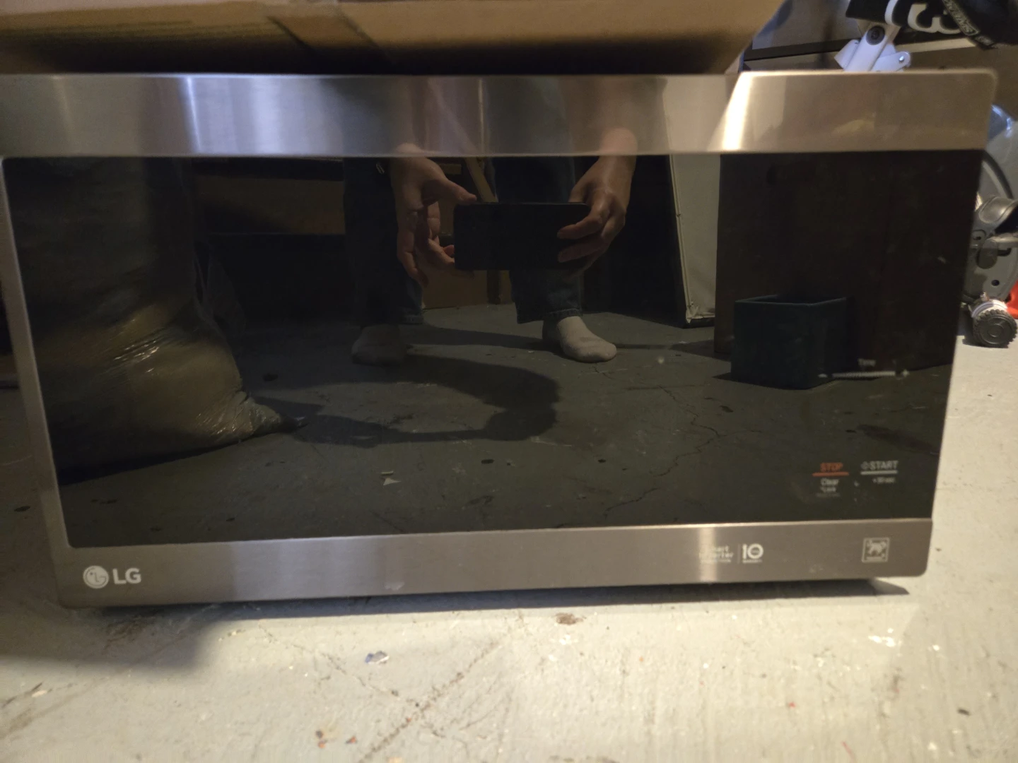 LG Microwave Oven