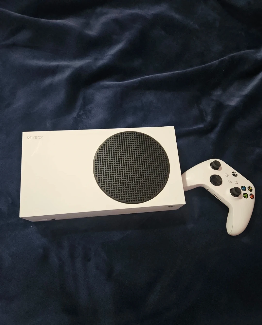 Xbox Series S Console with Controller Comes in Box - photo 2