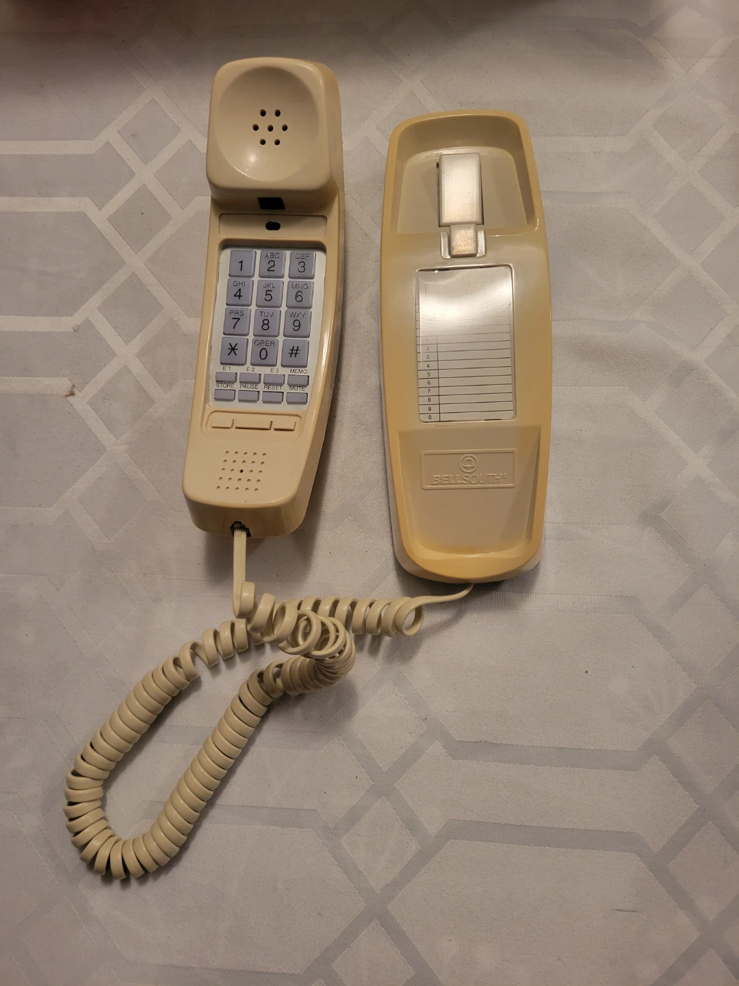 BellSouth Beige Wall Mount Corded Phone - photo 2