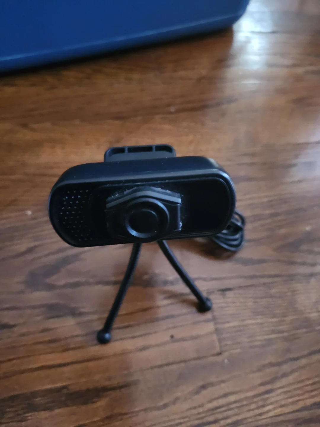 Black USB Webcam with Tripod - photo 4